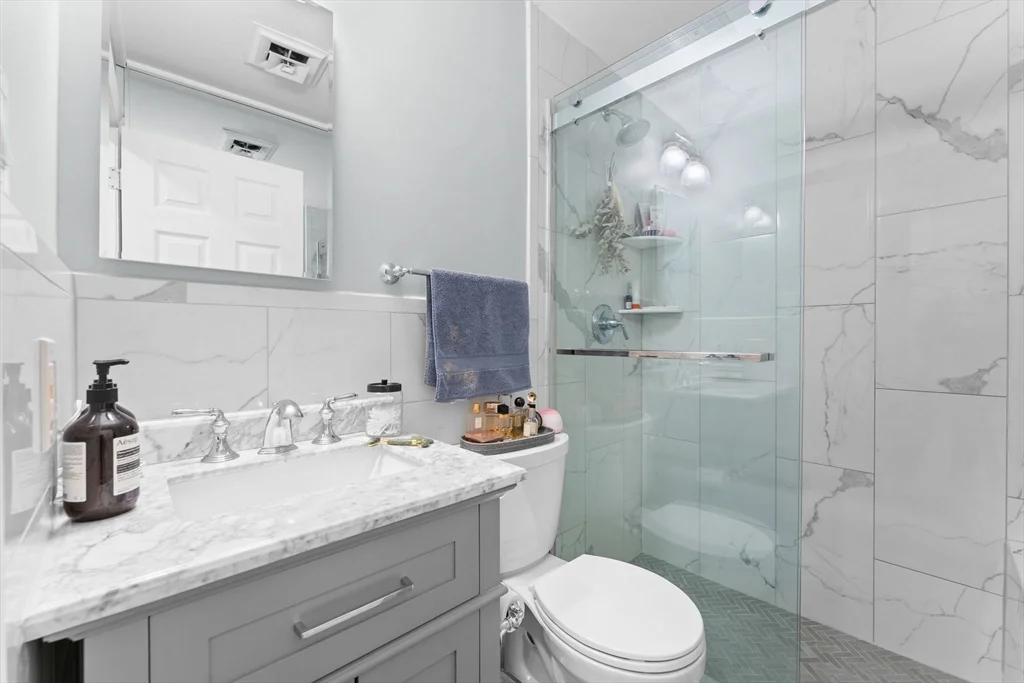 280 Commonwealth Ave, Back Bay