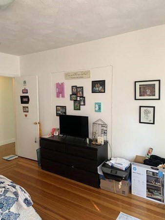 86 Fellsway, Somerville