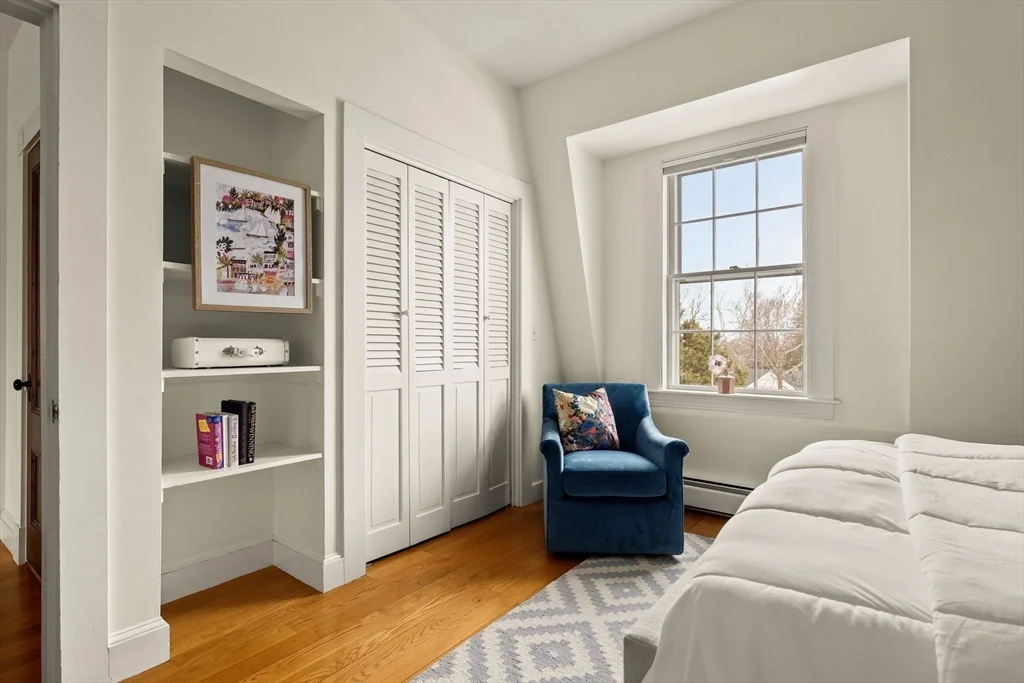 59 Harbor Ave, Marblehead Neck