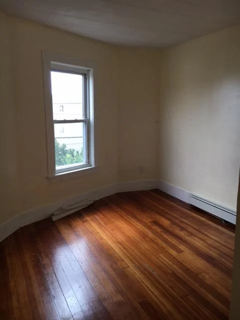 207 Broadway, Everett