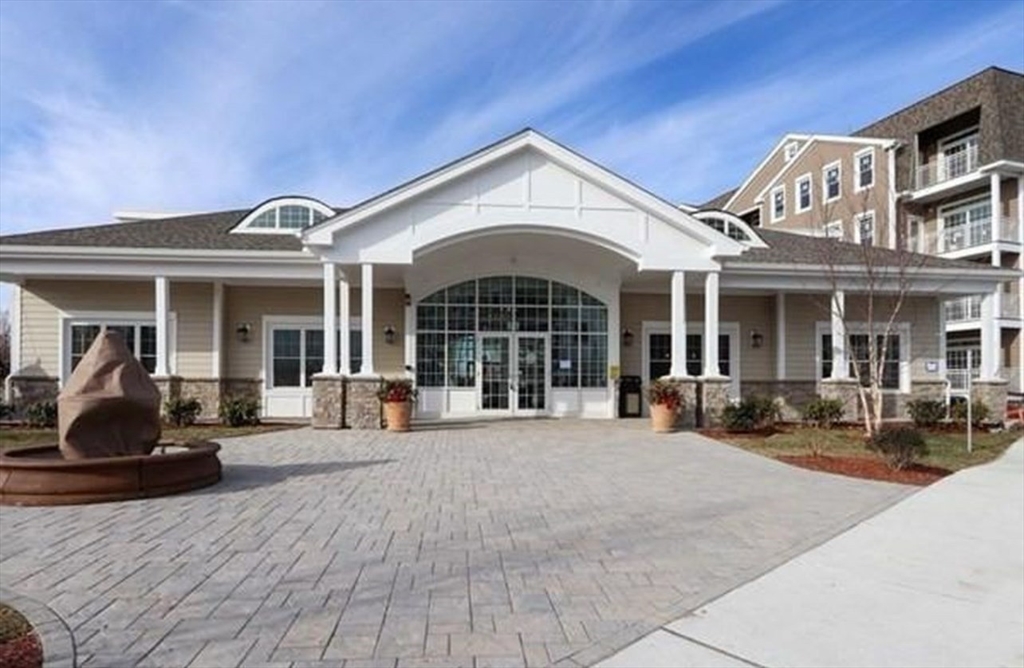 320 Middlesex Ave, Medford