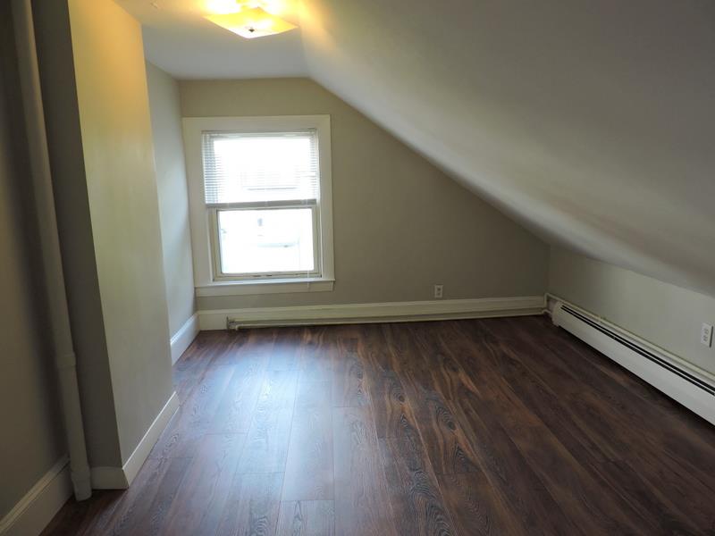 7 Elmer St, Riverside