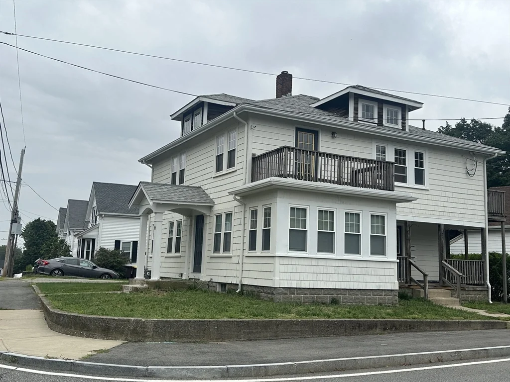 70 Shawmut St, East Weymouth