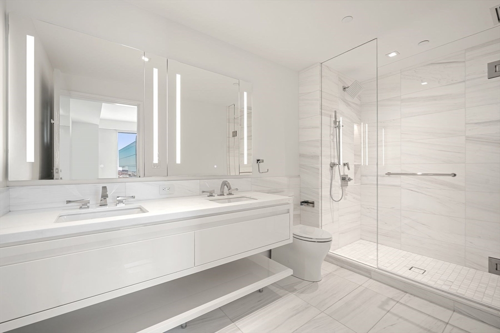 150 Seaport Boulevard, Seaport District