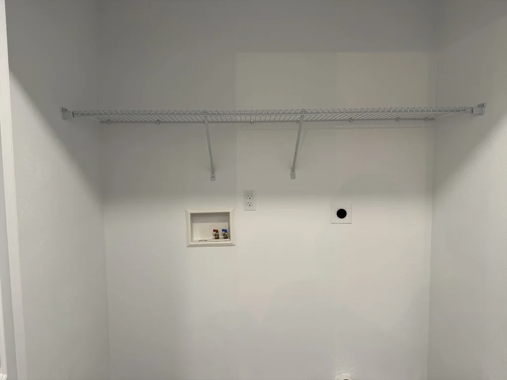 15 Kashmir's Way, Middleboro