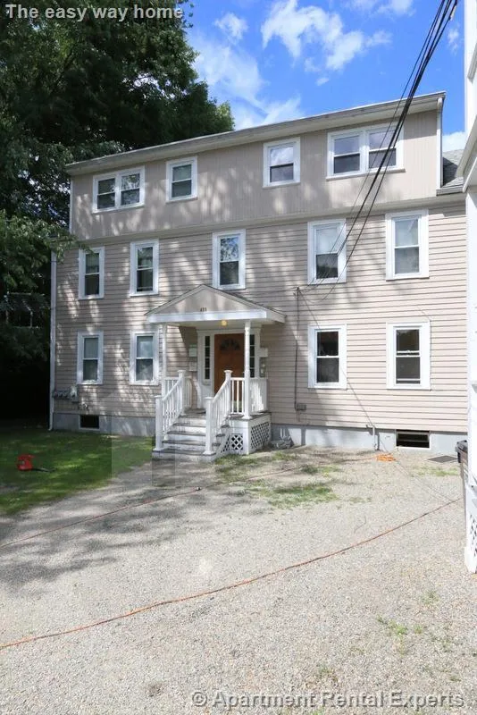 429 Franklin St, Central Square