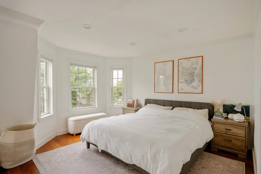 39 Cottage St, East Boston
