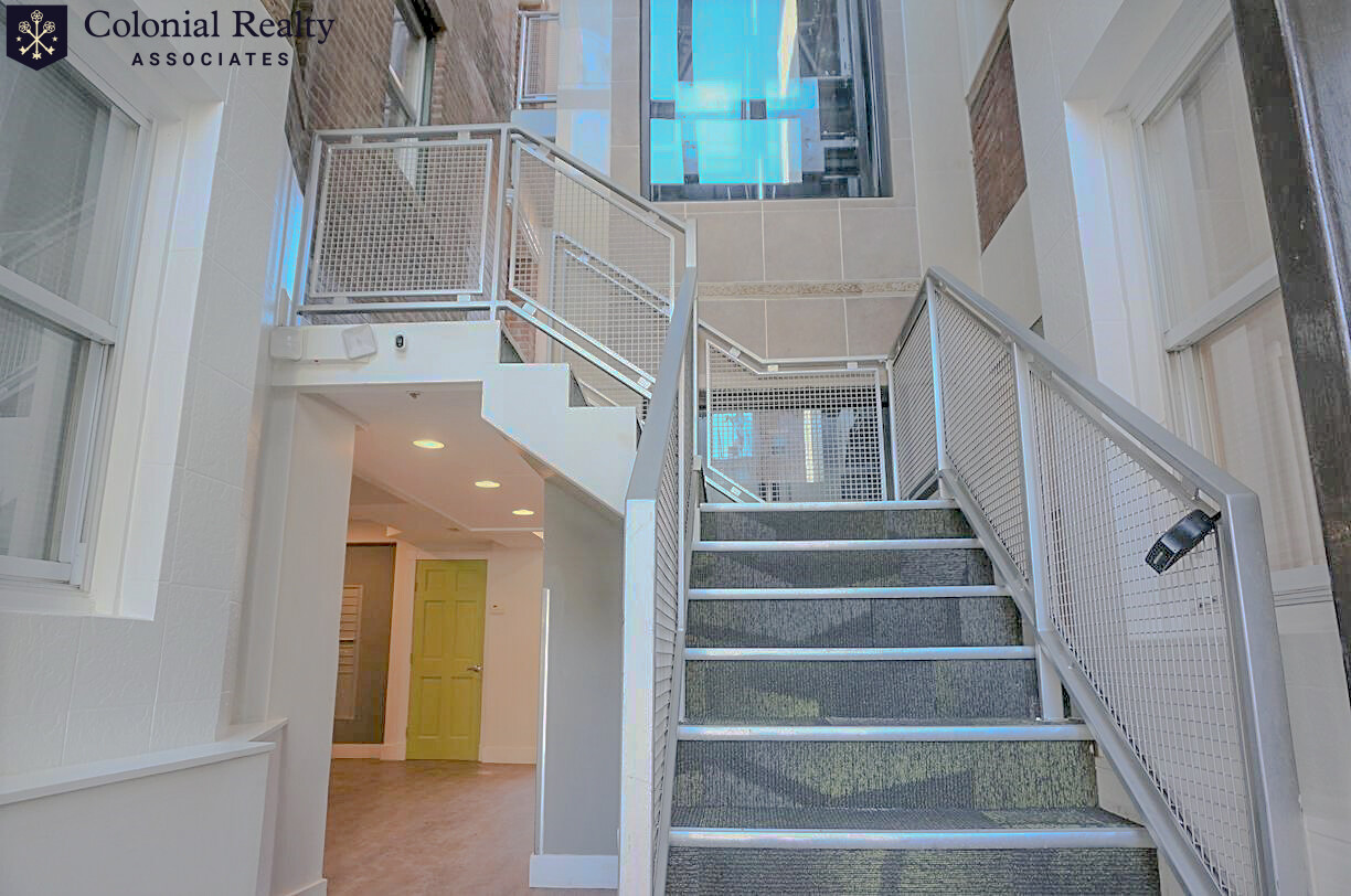 10 Brainerd Rd, Allston