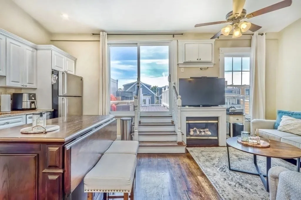 439 West Fourth St, South Boston