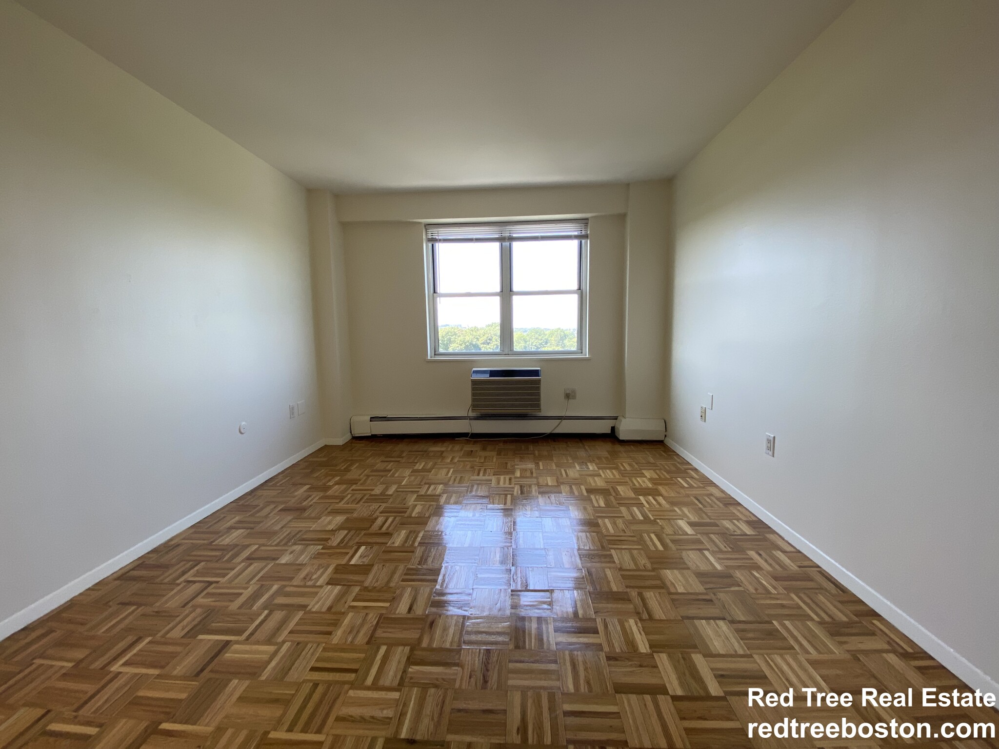 185 Freeman St, North Brookline