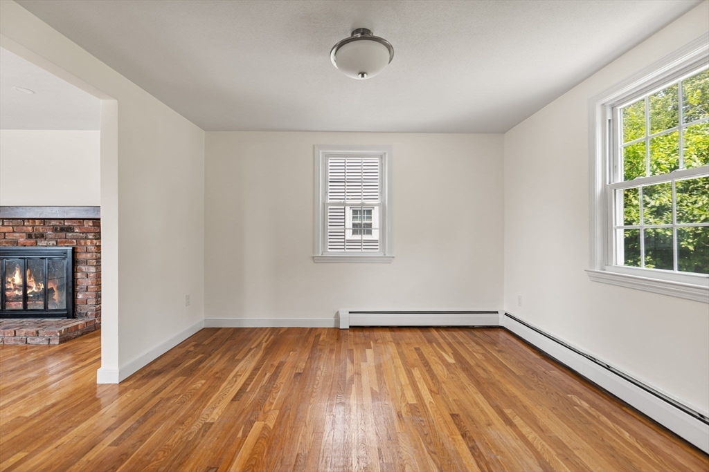 194 Glenellen Rd, West Roxbury