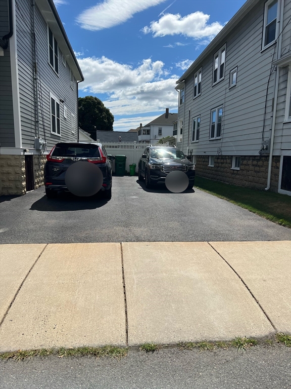 51 Linwood St, Medford