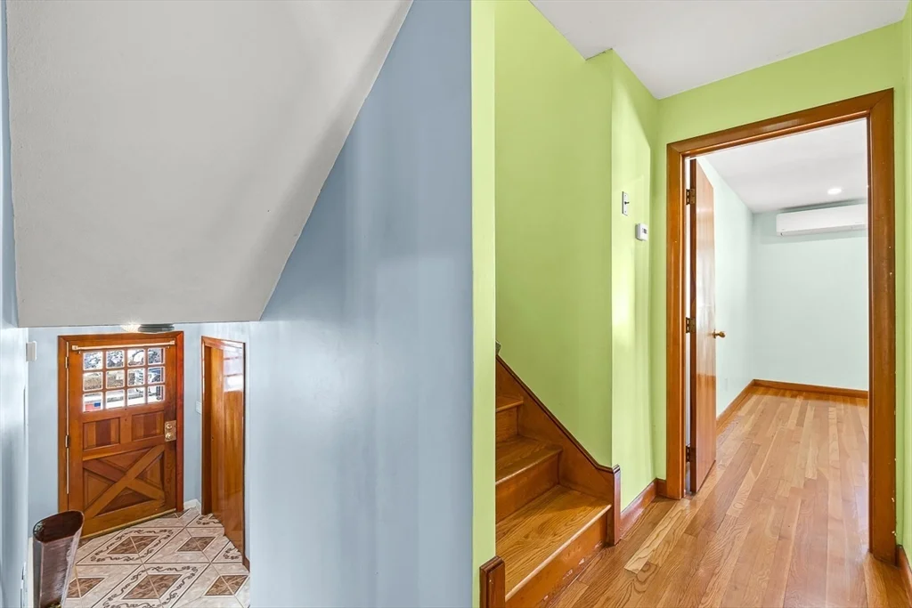 35 Fells Avenue Ter, North Medford