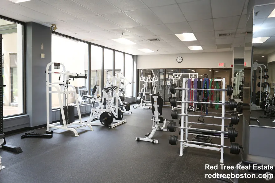 1079 Commonwealth Ave, Allston