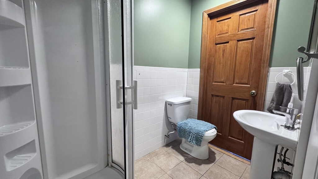 298 Langley Rd, Newton