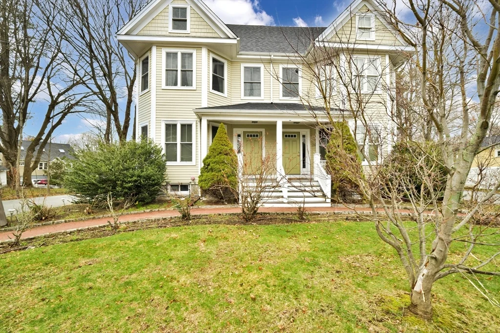 22 High St, Needham