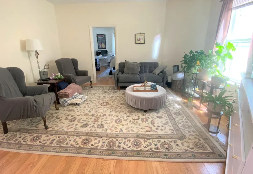 128 Cedar St, Powder House Square