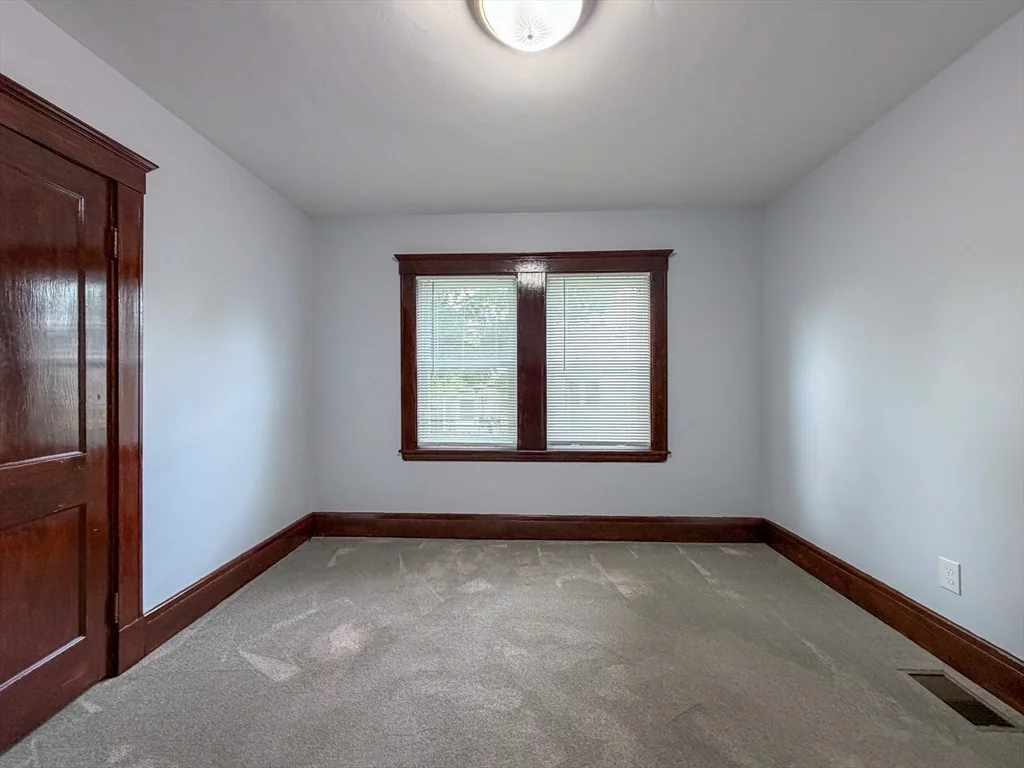 48 Fountain St, Glenwood