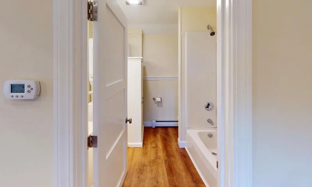 17 Lyndale Ave, West Gloucester