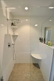 45 Wellesley Rd, Belmont