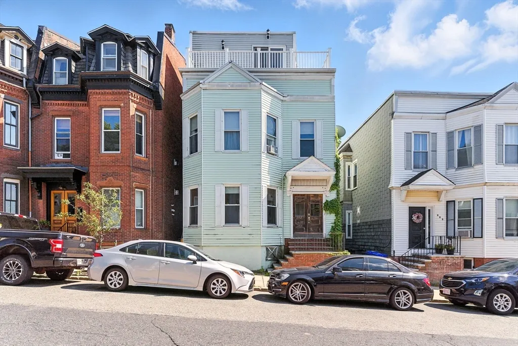 647 East 3rd St, South Boston