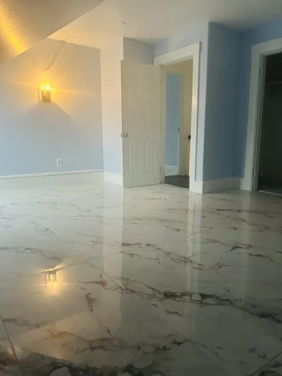 87 Summer St, Fitchburg