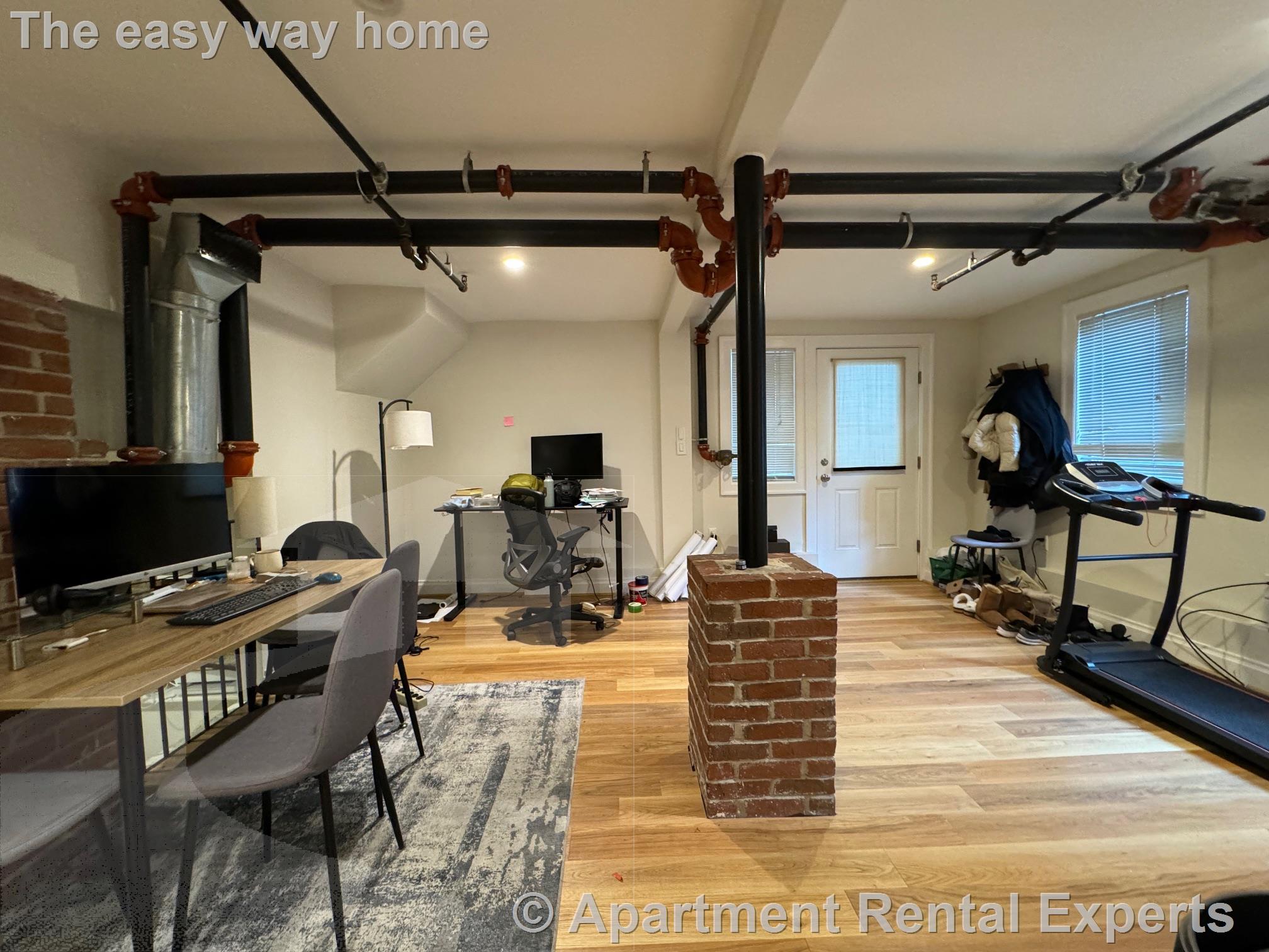 1110 Massachusetts Ave, Harvard Square