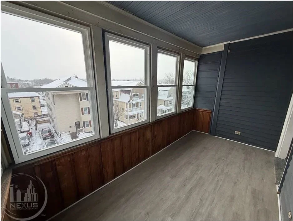 21 Hitchcock Rd, Webster Square