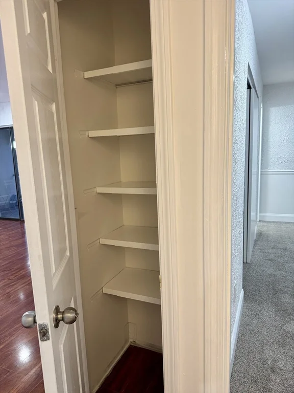 685 Oak St, Brockton