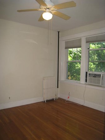 21 Shepard St, Neighborhood Nine