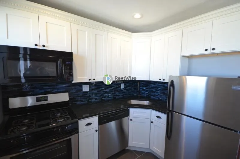 349 Sumner St, East Boston