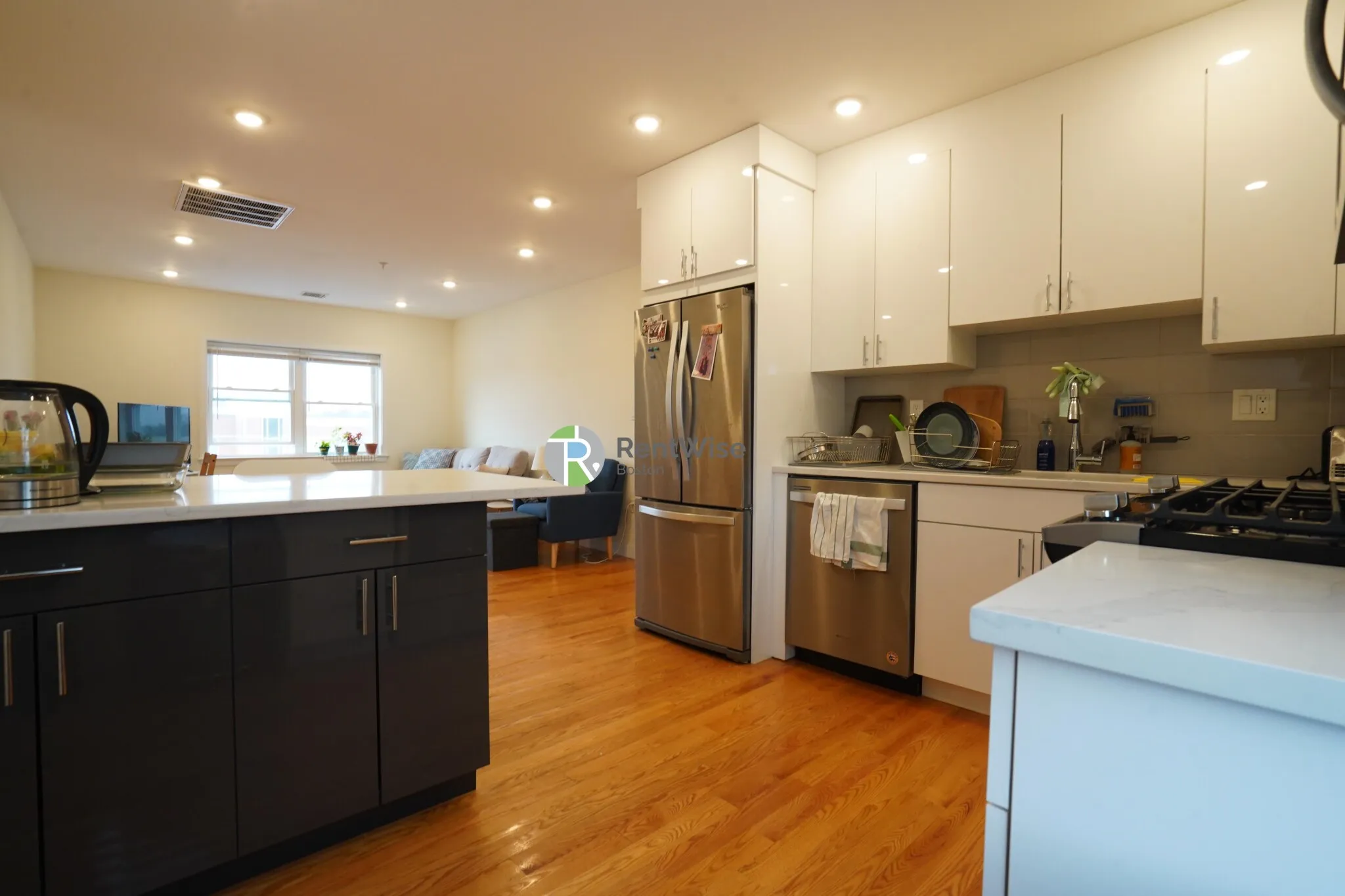 15 Kelley Ct, Allston