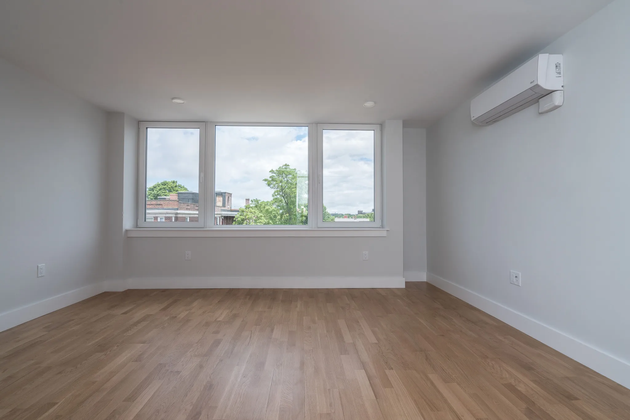 334 Harvard St, Mid-Cambridge