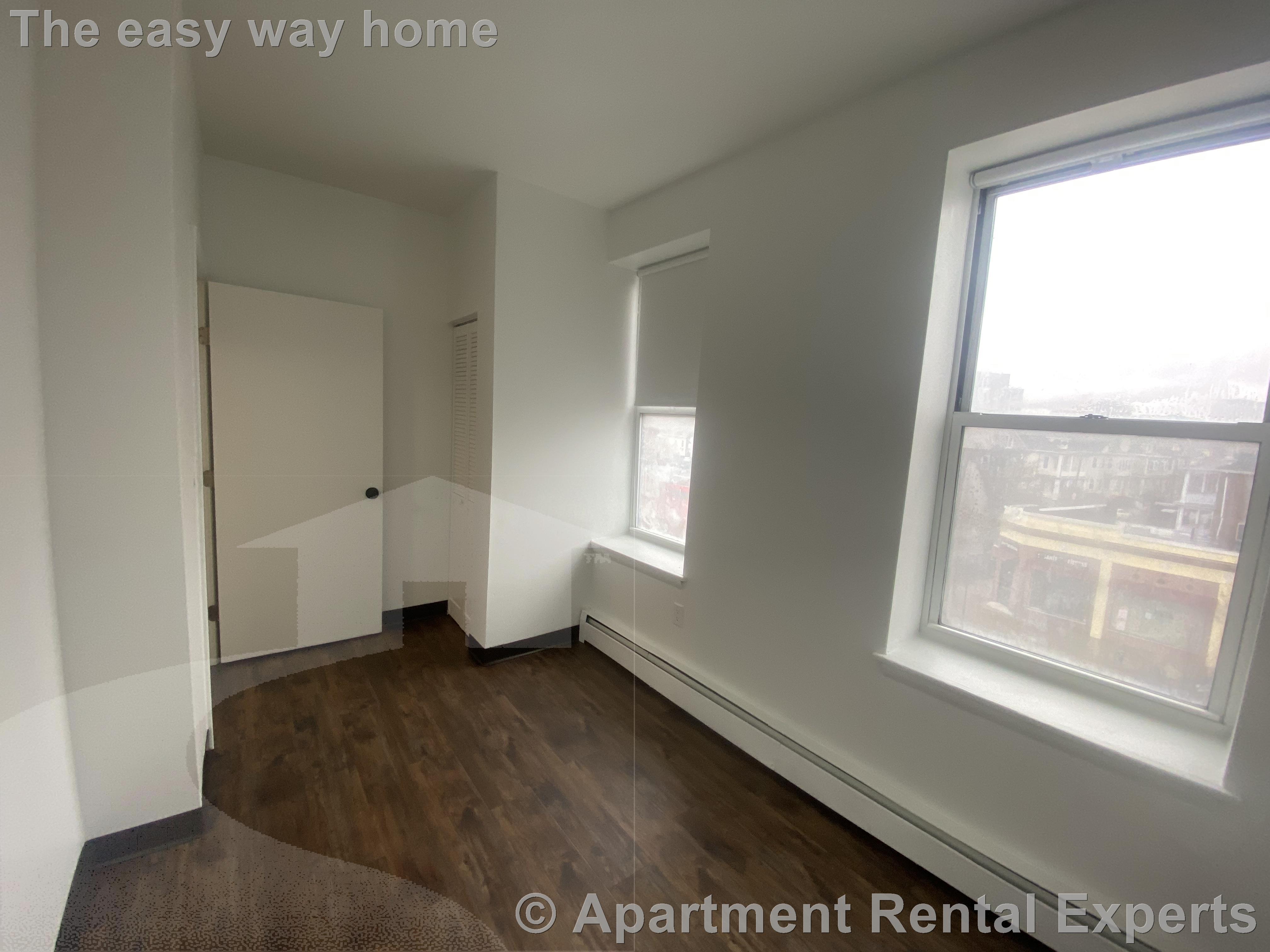 1 Franklin St, Sullivan Square