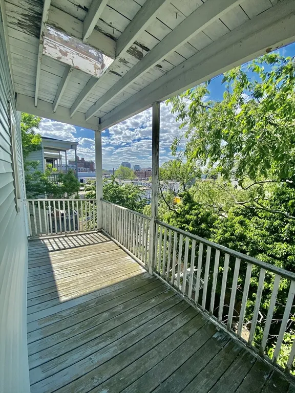 7 Harvard Ter, Allston