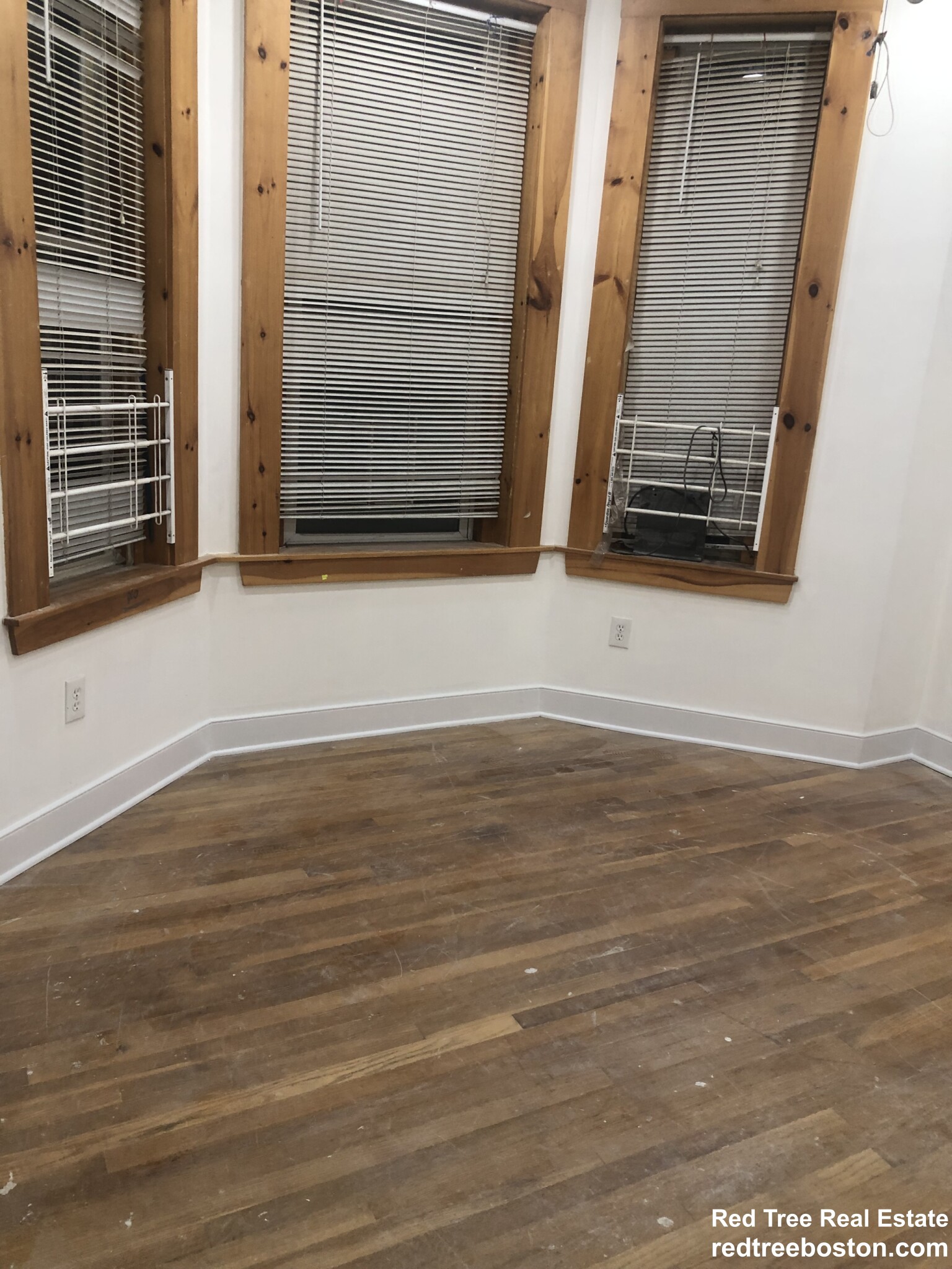 23 Highland Park Ave, Roxbury