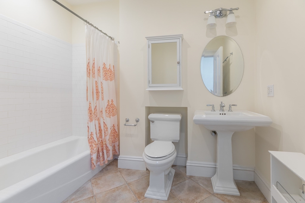 39 Marlborough, Back Bay