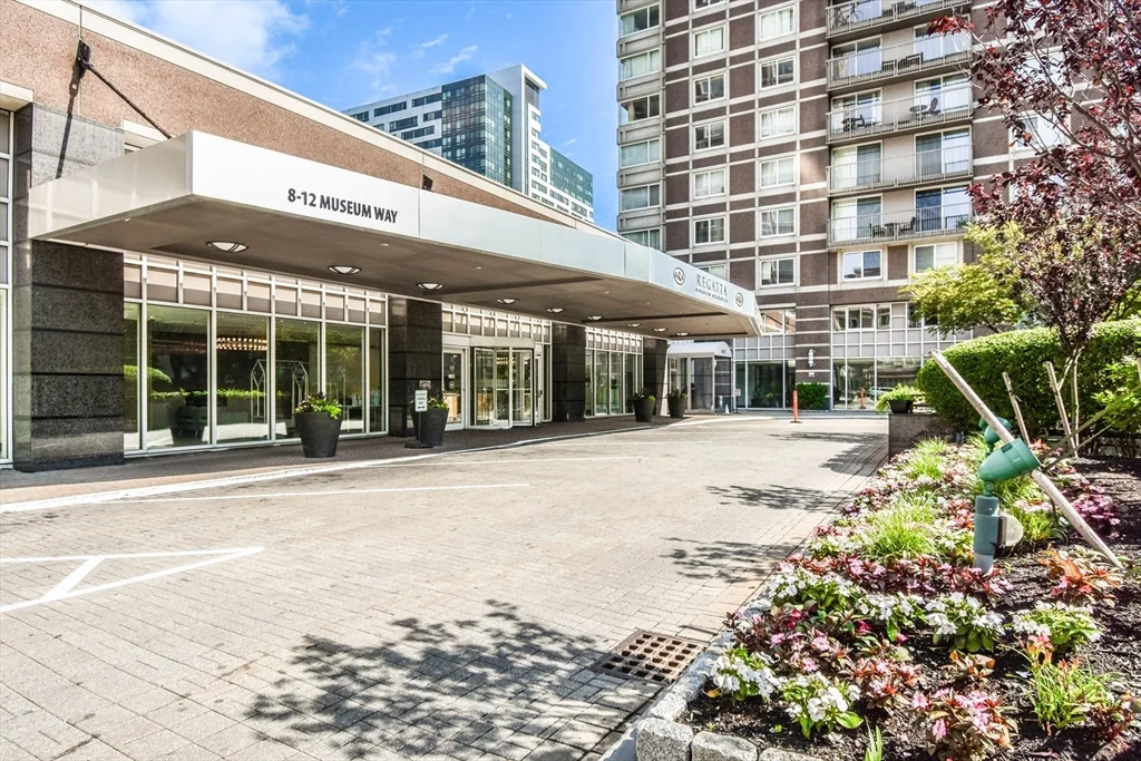 10 Museum Way, East Cambridge