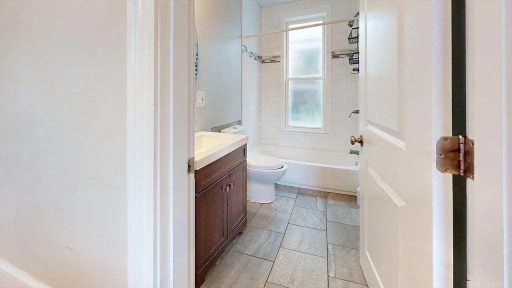 125 Princeton St, East Boston