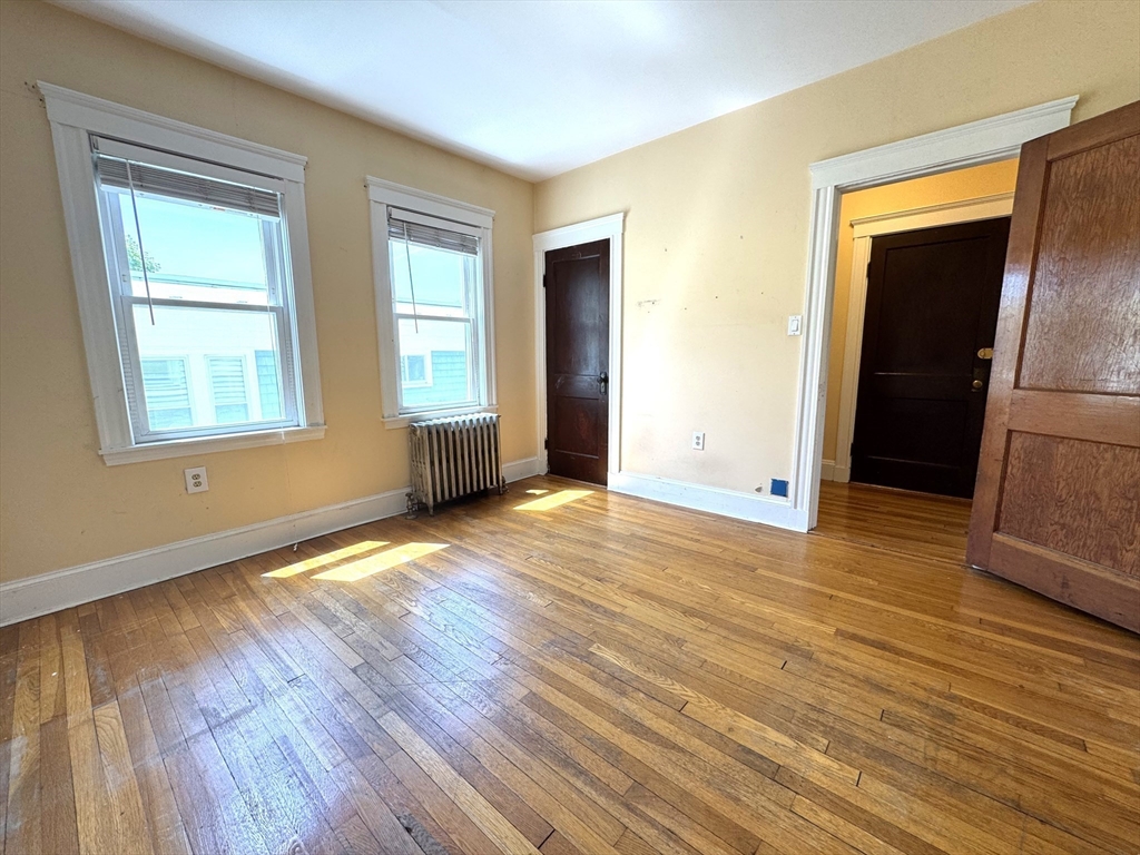 18 Saint Peter St, Boston