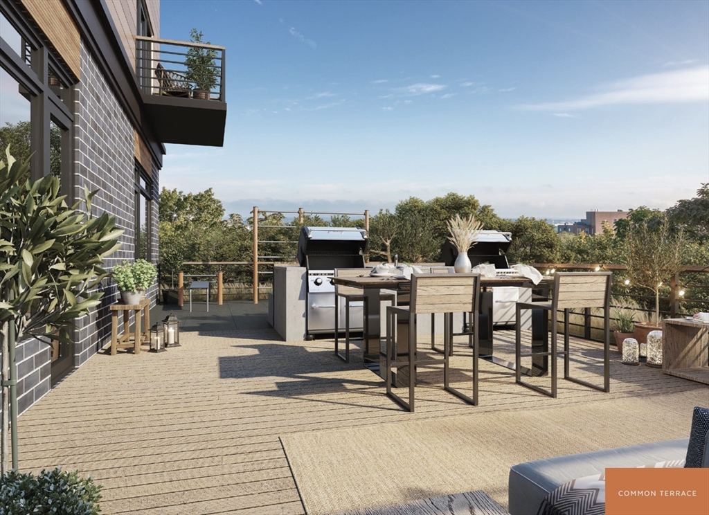 1 Nevins Hill Way, Brighton