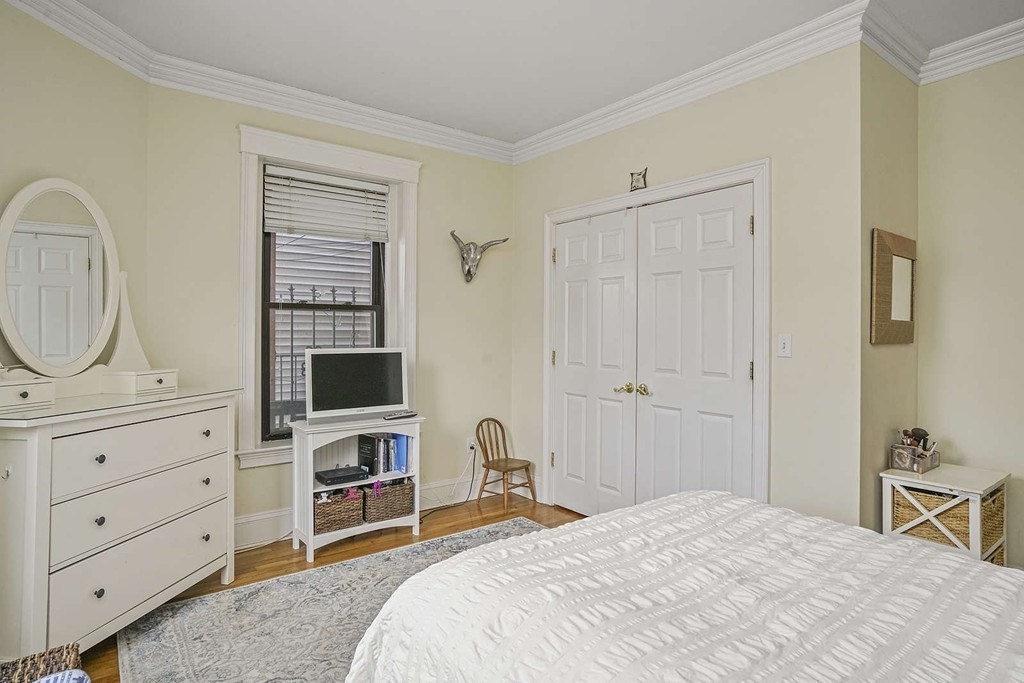 278 K St, South Boston