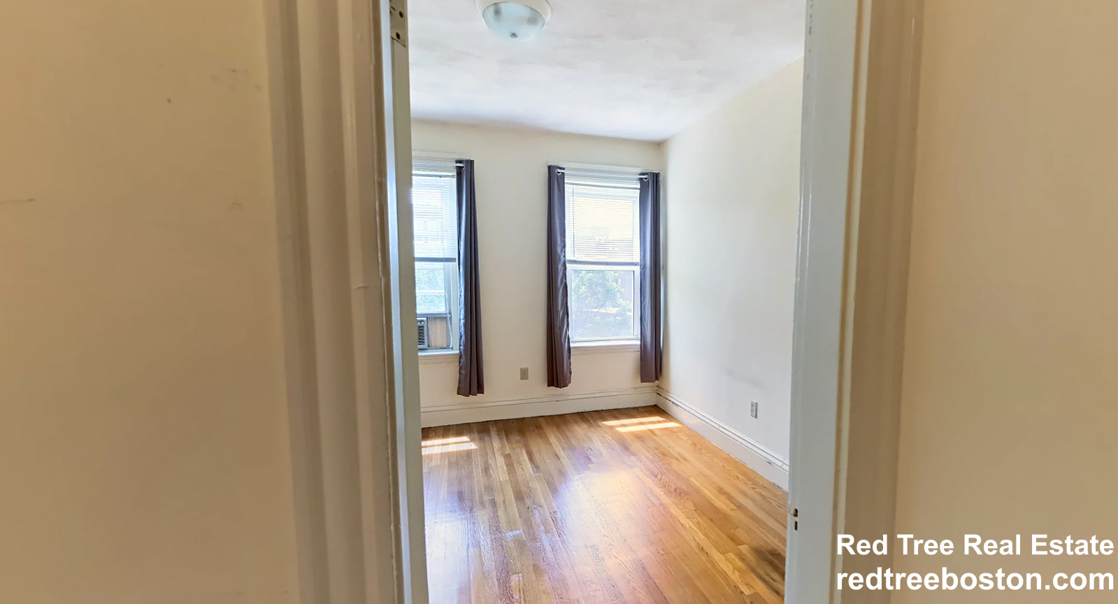 109 Queensberry St, Fenway