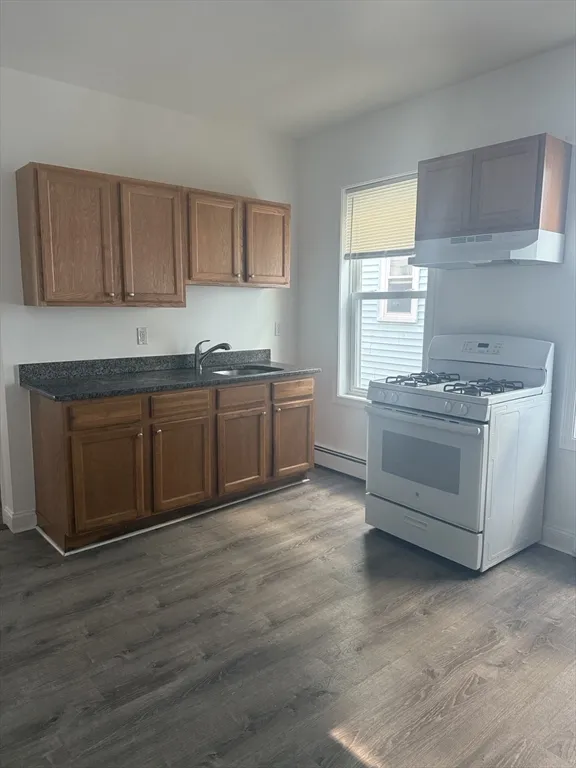 25 Highland St, Revere