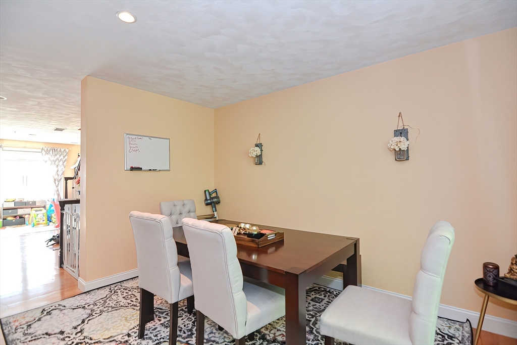 1 Olson St, Wilmington