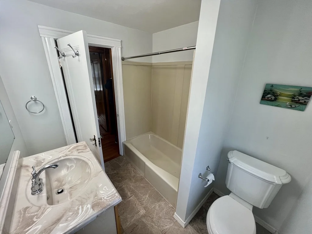 616 Adams Sr, Quincy