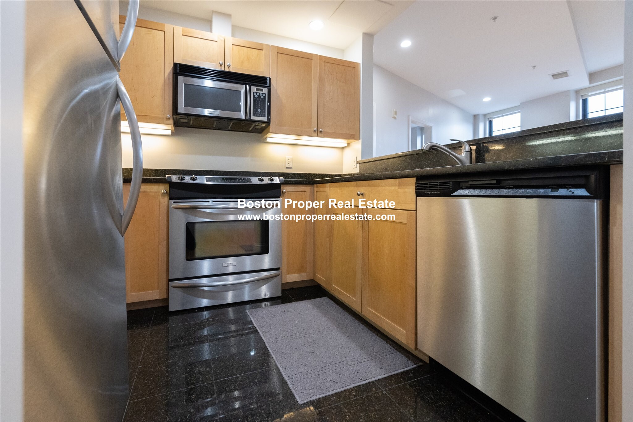 490 Harrison Ave, South End