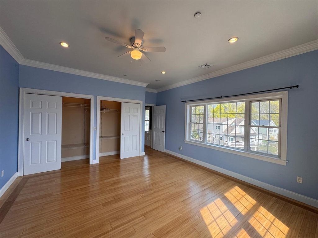 473 Revere Beach Pkwy, Revere