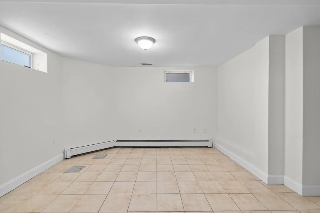 175 Elm St, Wellington-Harrington
