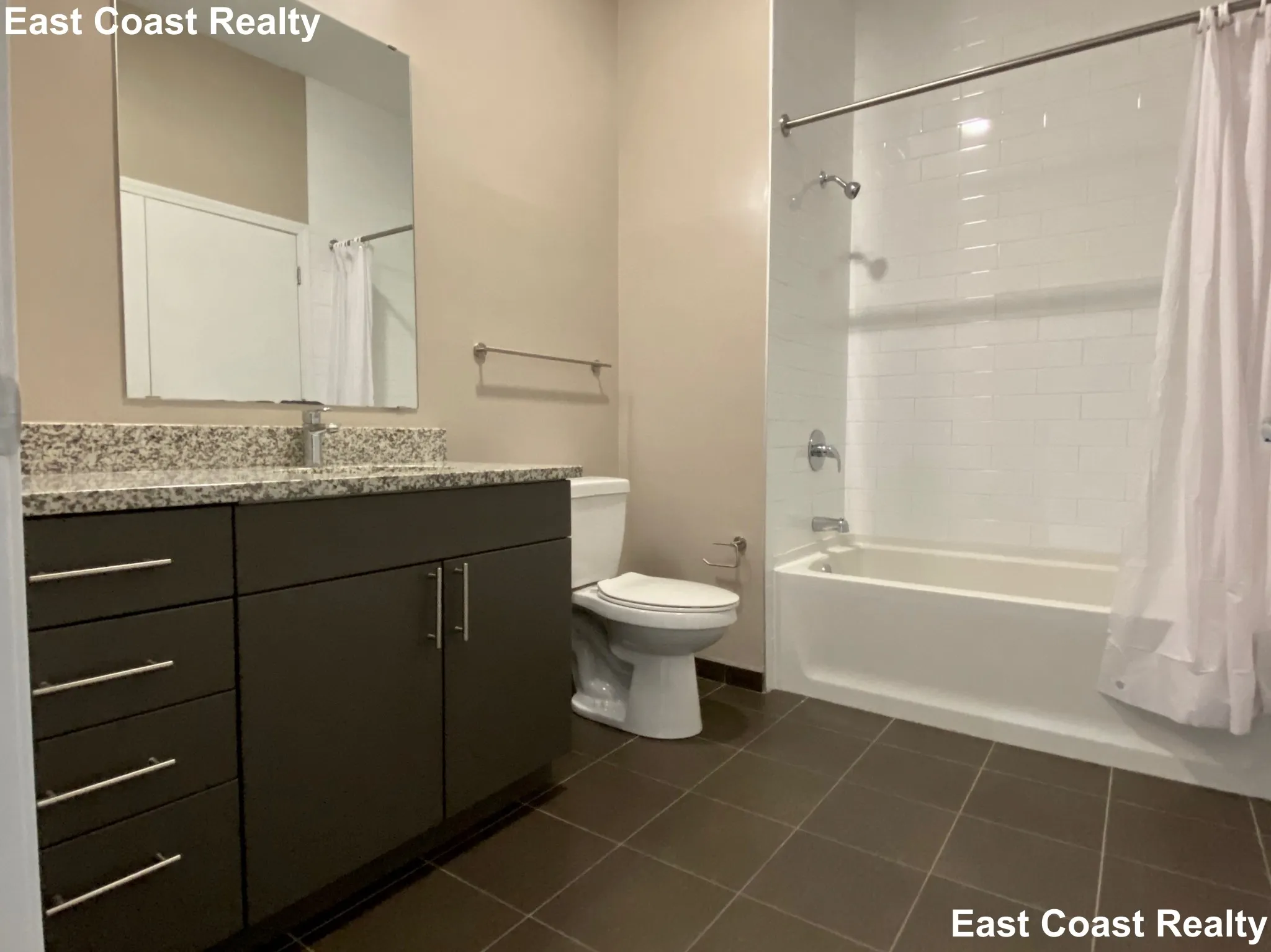 625 Mcgrath Highway, East Somerville